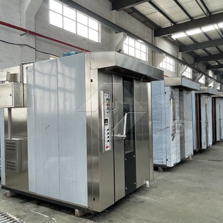Forno combinado rotativo de precisão - controle digital de vapor e temperatura Forno combinado rotativo de precisão - controle digital de vapor e temperatura